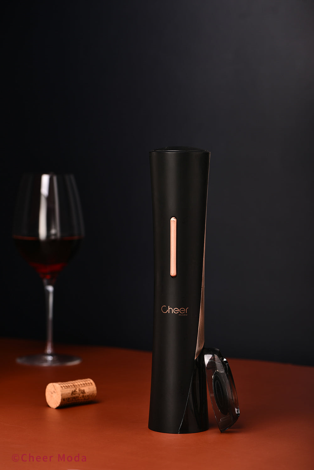 MATRIX de Cheer Moda, coffret d’accessoires pour ouvrir, aérer, servir et conserver le vin
